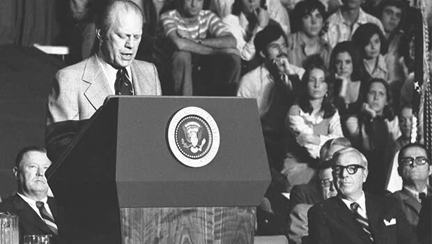 Ngày 23/4/1975: Mỹ thừa nhận thất bại, kết cục không thể đảo ngược của cuộc chiến tranh xâm lược ở Việt Nam Ngày 23/4/1975: Mỹ thừa nhận thất bại, kết cục không thể đảo ngược của cuộc chiến tranh xâm lược ở Việt Nam
