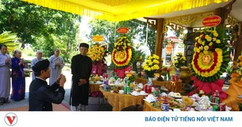 Ngày giỗ chung tri ân các Anh hùng liệt sĩ ở làng Đồng Di (TP Huế)
