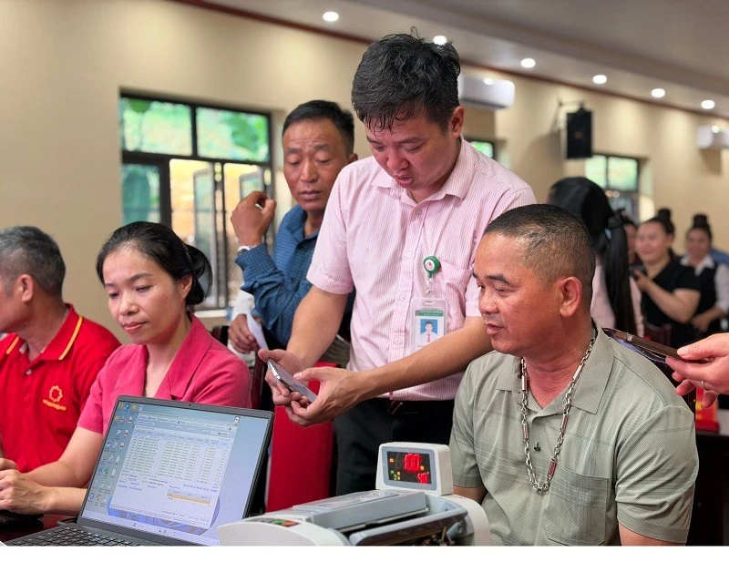 Ngày hội tiết kiệm, chung tay vì người nghèo ở Điện Biên Ngày hội tiết kiệm, chung tay vì người nghèo ở Điện Biên
