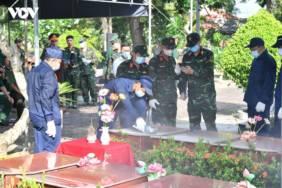 Ngày những liệt sĩ vô danh được gọi lại tên mình Ngày những liệt sĩ vô danh được gọi lại tên mình
