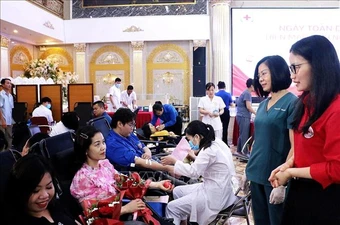 Ngày toàn dân hiến máu tình nguyện 7/4: Lan tỏa thông điệp 'cho đi là còn mãi'
