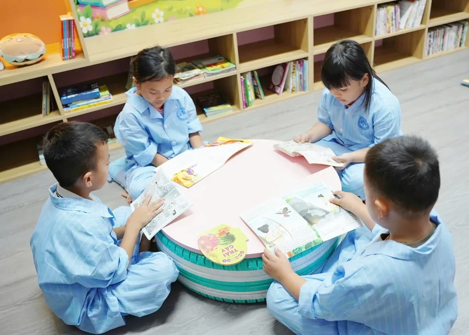 Nghệ An: “Chữa lành” cho bệnh nhi bằng những thư viện, góc đọc sách