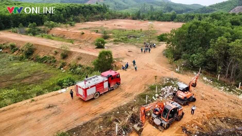 Nghệ An: Dập tắt hoàn toàn đám cháy bãi rác sau hơn 10 ngày cháy âm ỉ Nghệ An: Dập tắt hoàn toàn đám cháy bãi rác sau hơn 10 ngày cháy âm ỉ
