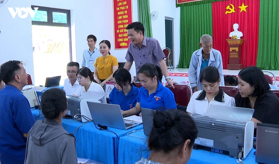 Nghệ An đưa cán bộ xuống tận khối, xóm, bản "làm sạch" dữ liệu đất đai Nghệ An đưa cán bộ xuống tận khối, xóm, bản "làm sạch" dữ liệu đất đai