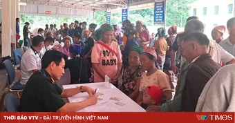 Nghệ An: Khám bệnh, cấp thuốc miễn phí cho hàng trăm người dân xã biên giới