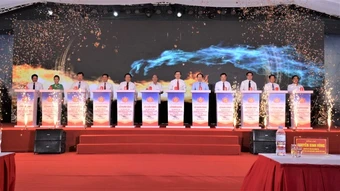 Nghệ An: Khởi công Dự án đầu tư xây dựng đường bộ cao tốc Vinh-Thanh Thủy