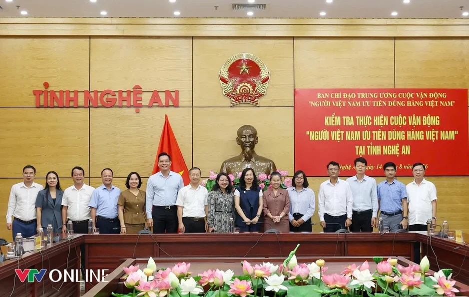 Nghệ An tăng cường đưa các sản phẩm Việt chất lượng cao phủ sóng thị trường trong nước và quốc tế Nghệ An tăng cường đưa các sản phẩm Việt chất lượng cao phủ sóng thị trường trong nước và quốc tế