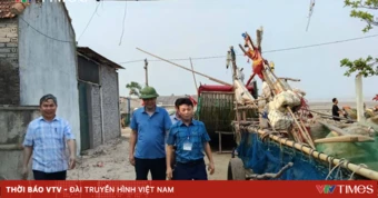 Nghệ An: Tháo dỡ ki-ốt tại khu vực “phố đèn đỏ”, khai phá tiềm năng du lịch biển