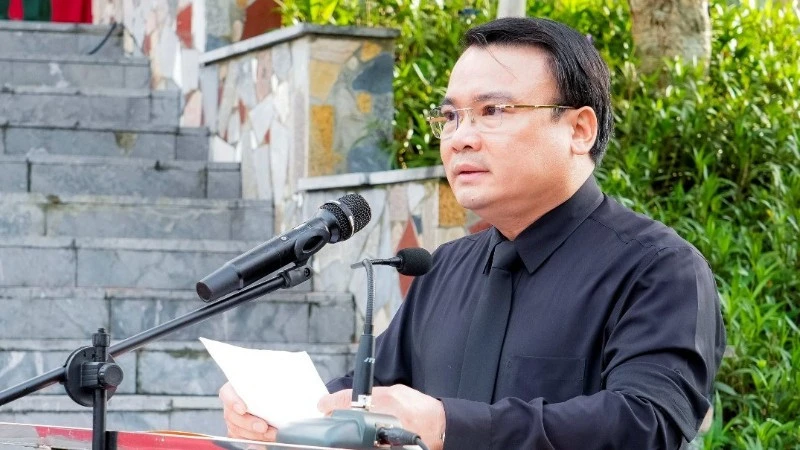 Nghệ An tổ chức Lễ truy điệu và an táng 80 hài cốt liệt sĩ quân tình nguyện và chuyên gia Việt Nam hy sinh tại Lào Nghệ An tổ chức Lễ truy điệu và an táng 80 hài cốt liệt sĩ quân tình nguyện và chuyên gia Việt Nam hy sinh tại Lào