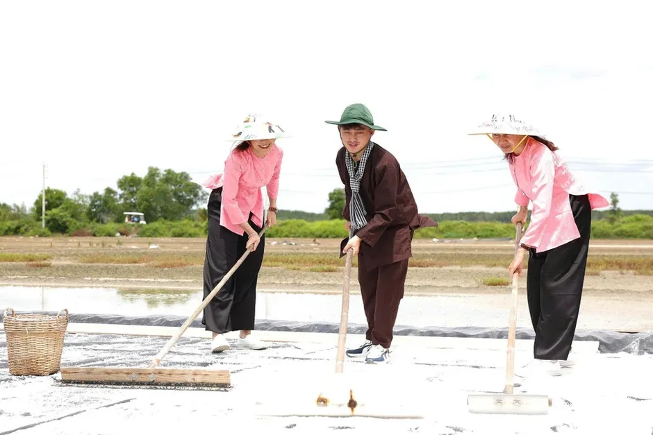 Nghề muối chuyển mình