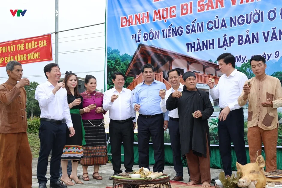 Nghi lễ “đón tiếng sấm” của người Ơ Đu trở thành Di sản văn hóa phi vật thể quốc gia Nghi lễ “đón tiếng sấm” của người Ơ Đu trở thành Di sản văn hóa phi vật thể quốc gia