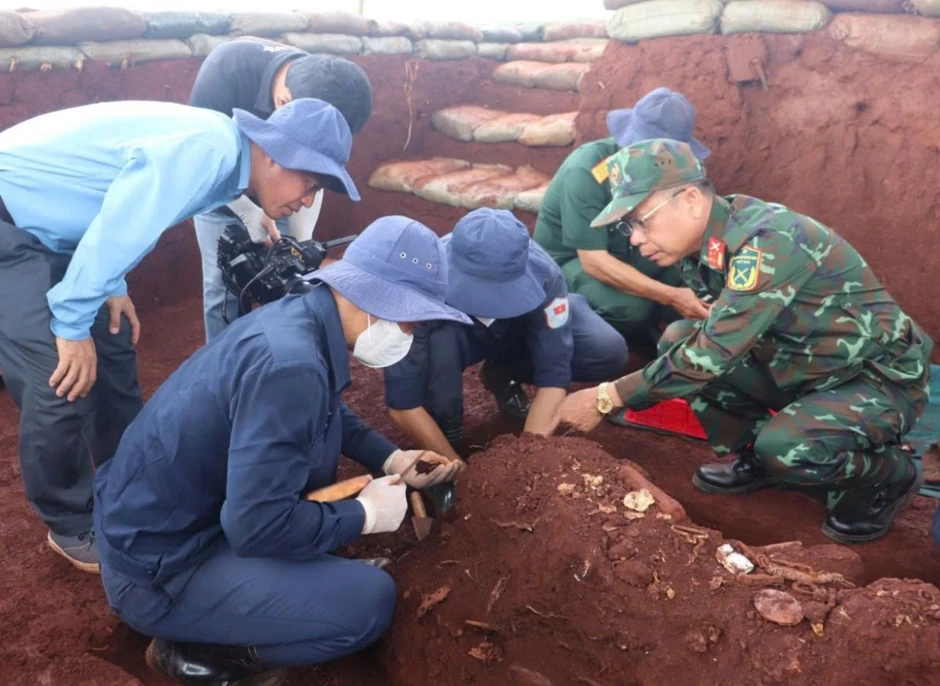 Nghĩa tình quân dân tiếp sức thực hiện nhiệm vụ thiêng liêng Nghĩa tình quân dân tiếp sức thực hiện nhiệm vụ thiêng liêng