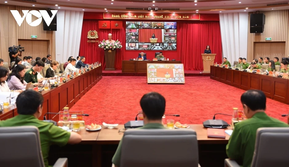 Nghiên cứu cơ chế, chính sách, pháp luật về tái hòa nhập cộng đồng Nghiên cứu cơ chế, chính sách, pháp luật về tái hòa nhập cộng đồng