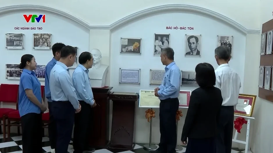 Ngôi trường Bác Hồ theo học trước khi ra đi tìm đường cứu nước Ngôi trường Bác Hồ theo học trước khi ra đi tìm đường cứu nước