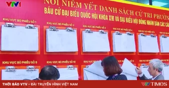 Người cao tuổi tích cực tham gia công tác bầu cử