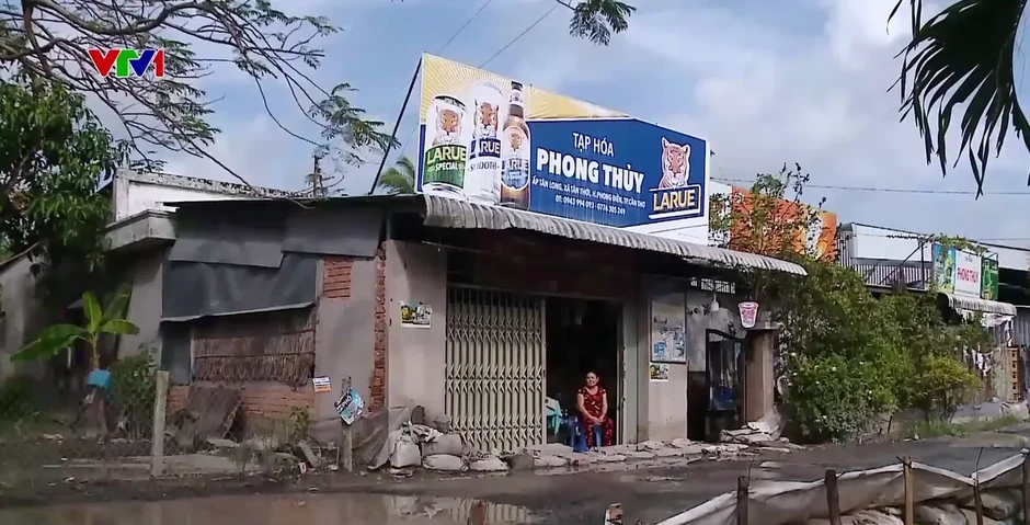 Người dân mòn mỏi chờ thi công tuyến đường 923 Người dân mòn mỏi chờ thi công tuyến đường 923