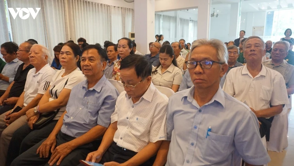 Người dân thành phố Huế kiến nghị xử lý ùn tắc, nâng cao chất lượng đô thị Người dân thành phố Huế kiến nghị xử lý ùn tắc, nâng cao chất lượng đô thị