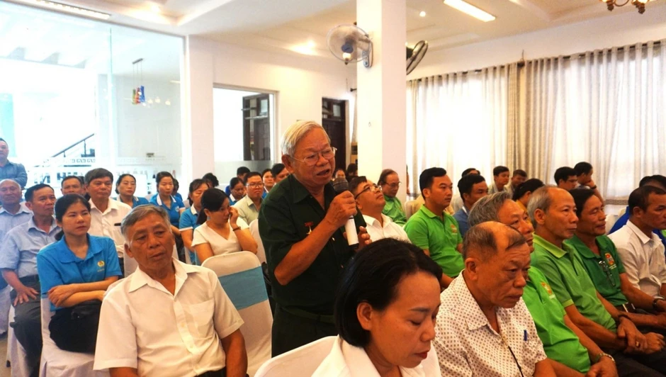 Người dân thành phố Huế kiến nghị xử lý ùn tắc, nâng cao chất lượng đô thị Người dân thành phố Huế kiến nghị xử lý ùn tắc, nâng cao chất lượng đô thị