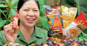 Người phụ nữ bán đồ ăn vặt thu gần 260 tỷ đồng trong 1 năm, tăng 300% so với năm ngoái