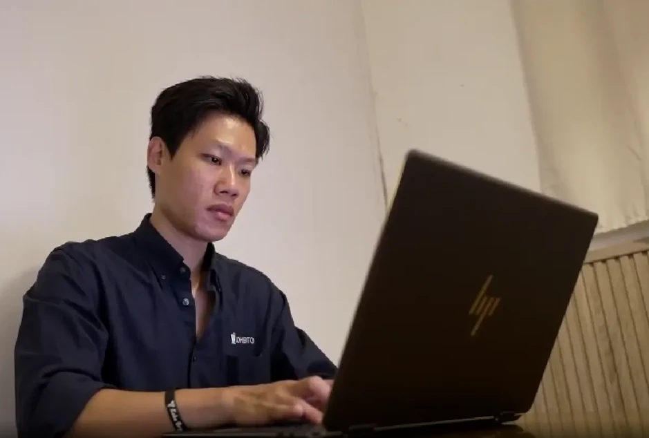 Người trẻ trước ngã rẽ sự nghiệp: Làm chủ hay làm thuê, chọn lớn hay nhỏ? Người trẻ trước ngã rẽ sự nghiệp: Làm chủ hay làm thuê, chọn lớn hay nhỏ?