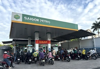 Nguồn cung xăng dầu TP Hồ Chí Minh vẫn đảm bảo, khuyến cáo người dân không tích trữ