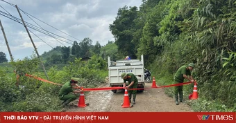 Nguy cơ sạt lở trên tỉnh lộ 152B, Công an Lào Cai kịp thời cảnh báo