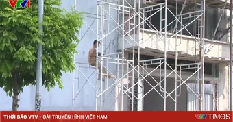 Nguy hiểm làm việc trên cao tại công trình xây dựng nhỏ lẻ không có bảo hộ lao động