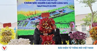 Nguyên Chủ tịch nước Trương Tấn Sang dự lễ khánh thành nhà dưỡng lão Láng Sen