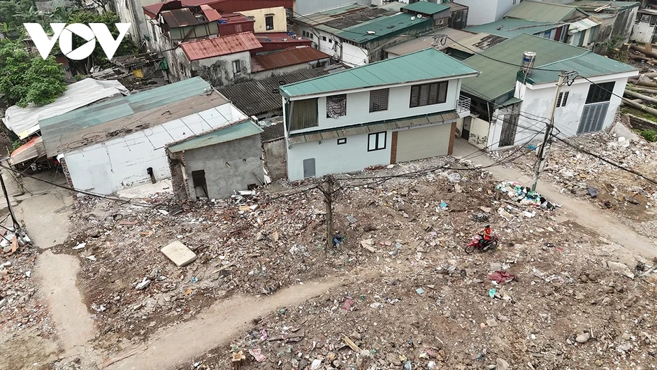 Nhà siêu mỏng, siêu méo xuất hiện trên tuyến đường mới ở Hoàng Mai
