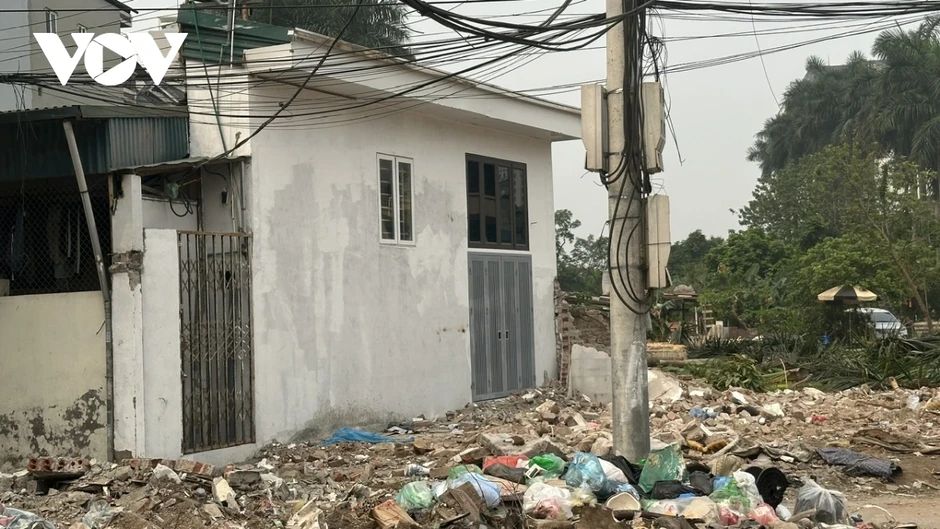 Nhà siêu mỏng, siêu méo xuất hiện trên tuyến đường mới ở Hoàng Mai