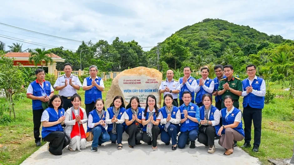 Nhiều công trình thiết thực hướng về Côn Đảo Nhiều công trình thiết thực hướng về Côn Đảo