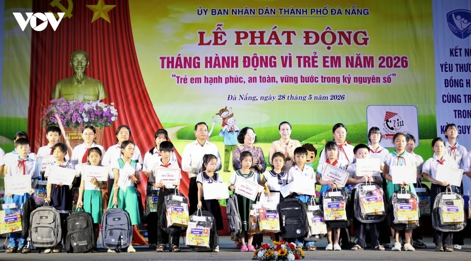 Nhiều hoạt động chăm lo trẻ em hoàn cảnh khó khăn ở vùng núi Đà Nẵng Nhiều hoạt động chăm lo trẻ em hoàn cảnh khó khăn ở vùng núi Đà Nẵng