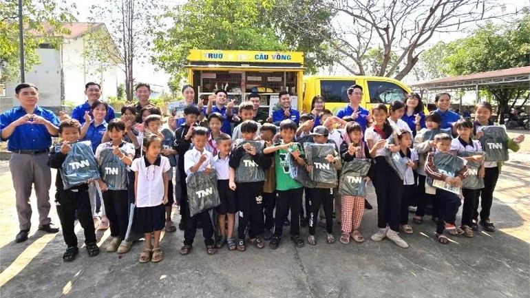 Nhiều hoạt động sôi nổi trong Tháng Thanh niên và Tháng Ba biên giới ở Đắk Lắk Nhiều hoạt động sôi nổi trong Tháng Thanh niên và Tháng Ba biên giới ở Đắk Lắk