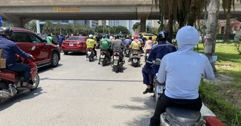 Nhiều nơi nắng nóng gay gắt vào tiết hạ chí