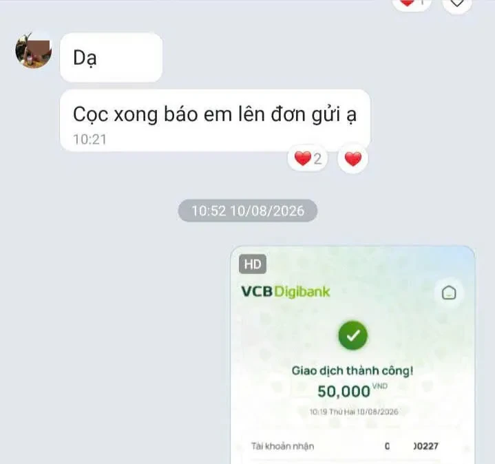 Nhiều phụ huynh "sập bẫy" khi mua sách giáo khoa online