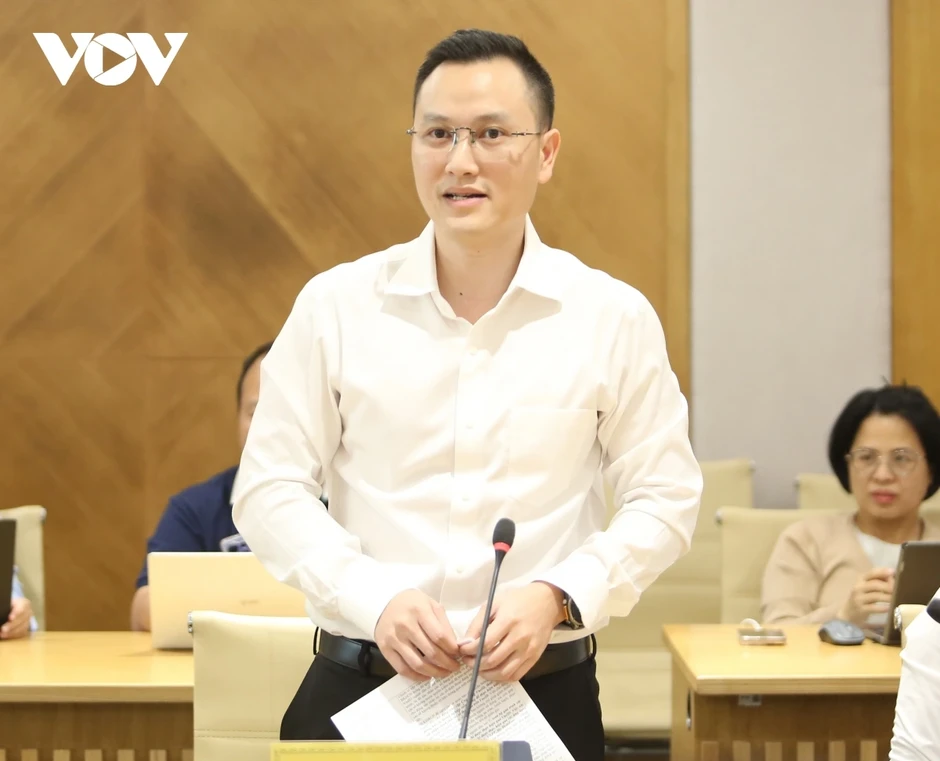 Nhiều thuê bao bị khóa SIM, số người đi xác thực thông tin chính chủ tăng mạnh Nhiều thuê bao bị khóa SIM, số người đi xác thực thông tin chính chủ tăng mạnh