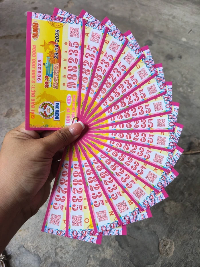 Nhiều vé trúng độc đắc xổ số miền Nam xuất hiện vào chiều 29-4 Nhiều vé trúng độc đắc xổ số miền Nam xuất hiện vào chiều 29-4