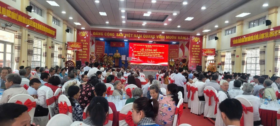 Nhiều xã, phường ở Đồng Tháp đón nhận danh hiệu “An toàn khu” trong kháng chiến Nhiều xã, phường ở Đồng Tháp đón nhận danh hiệu “An toàn khu” trong kháng chiến
