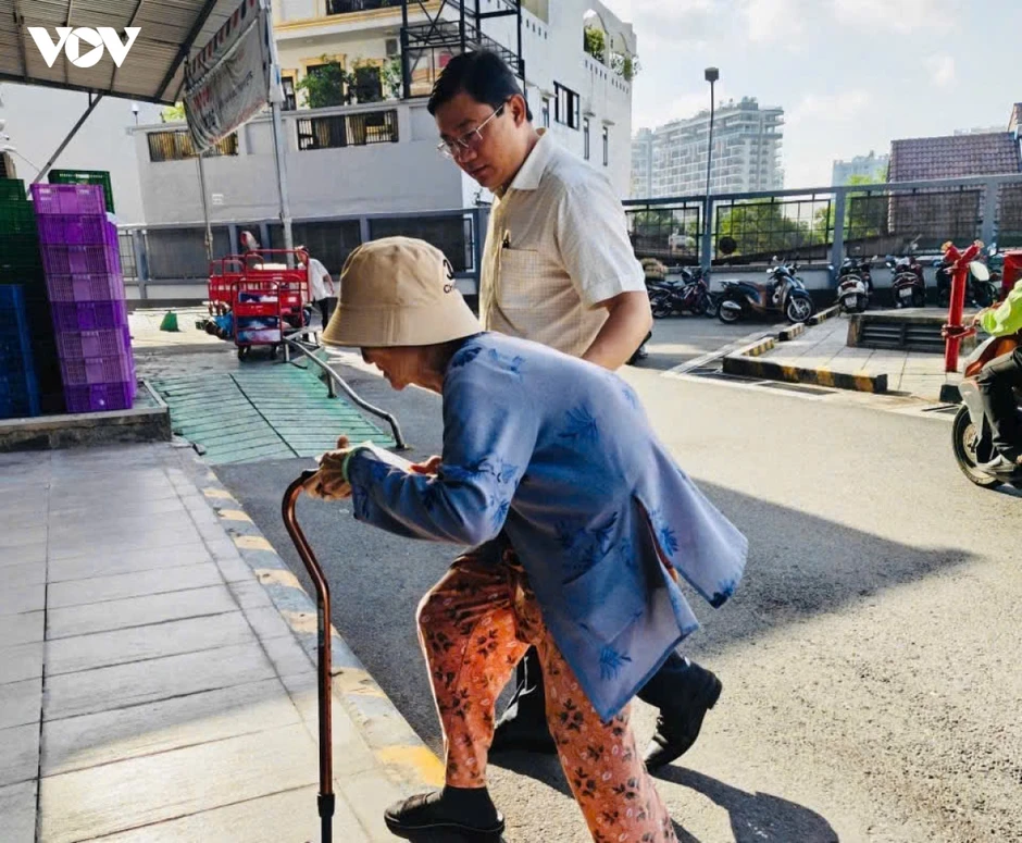 Những ca trực chạy đua 150 ngày đêm khám sức khỏe toàn dân tại TP.HCM Những ca trực chạy đua 150 ngày đêm khám sức khỏe toàn dân tại TP.HCM