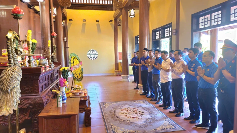 Những địa chỉ đỏ tri ân Những địa chỉ đỏ tri ân