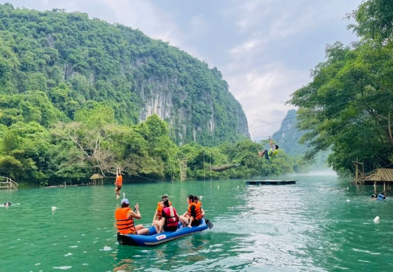 Những đòn bẩy đánh thức “viên kim cương xanh” ở Quảng Trị Những đòn bẩy đánh thức “viên kim cương xanh” ở Quảng Trị