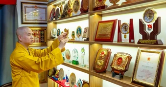 Những kỷ vật kể chuyện