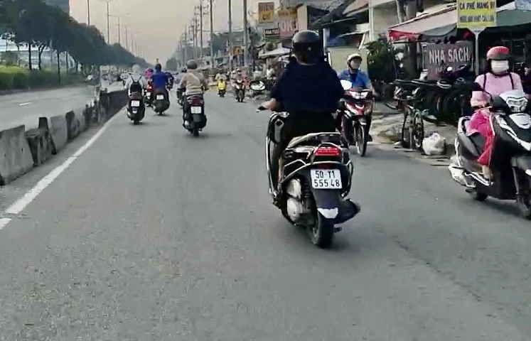 Những lỗi vi phạm phổ biến dẫn đến tai nạn, ùn ứ giao thông Những lỗi vi phạm phổ biến dẫn đến tai nạn, ùn ứ giao thông