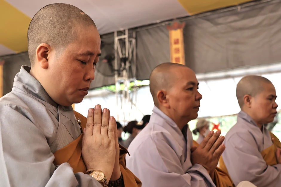Những nén nhang tri ân ký ức Mậu Thân tại Công viên Lê Thị Riêng