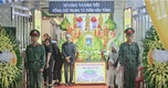Những người bước về phía hiểm nguy