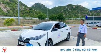 Những quy tắc an toàn khi điều khiển xe trên cao tốc