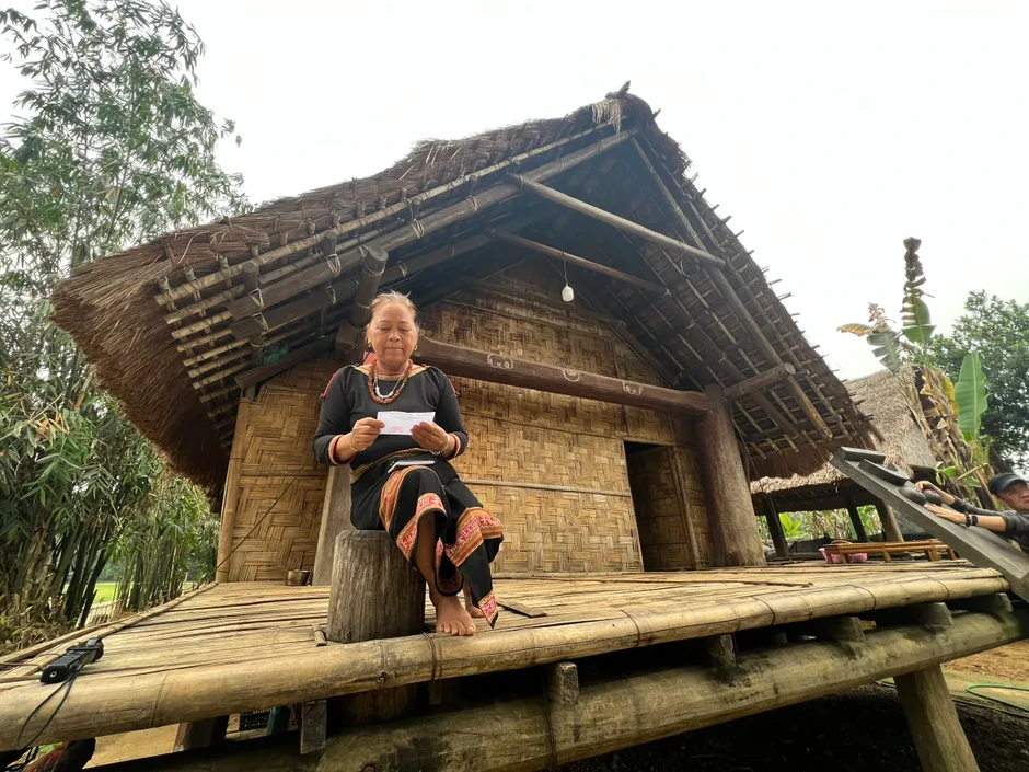Niềm vinh dự của đồng bào các dân tộc khi cầm lá phiếu tại Thủ đô Niềm vinh dự của đồng bào các dân tộc khi cầm lá phiếu tại Thủ đô