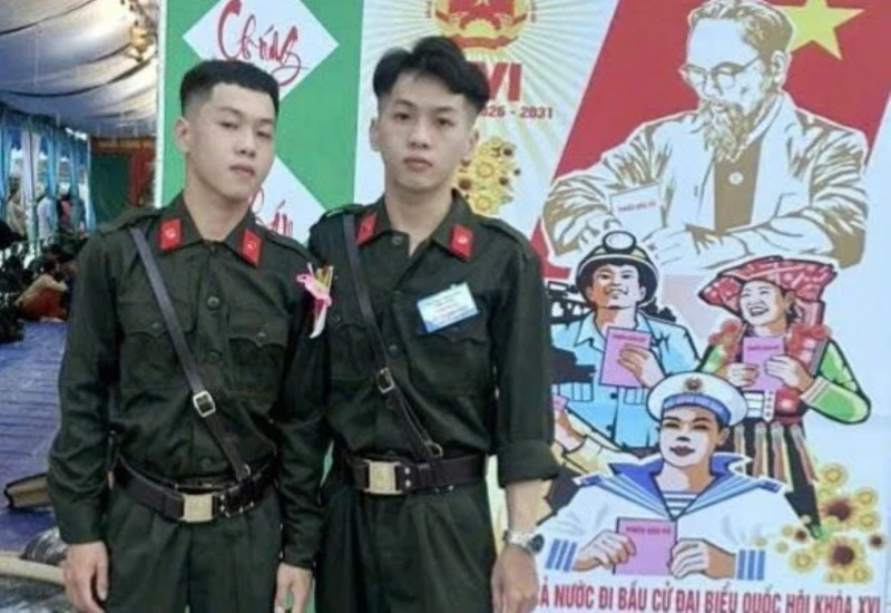 Niềm vui của những thanh niên lần đầu đi bầu cử Niềm vui của những thanh niên lần đầu đi bầu cử