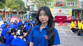 Niềm vui của những thanh niên lần đầu đi bầu cử