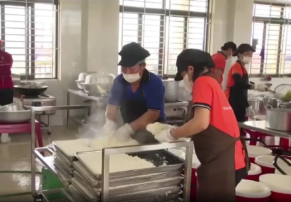 Ninh Bình: Cần minh bạch các khoản thu chi suất ăn bán trú tại trường học Ninh Bình: Cần minh bạch các khoản thu chi suất ăn bán trú tại trường học